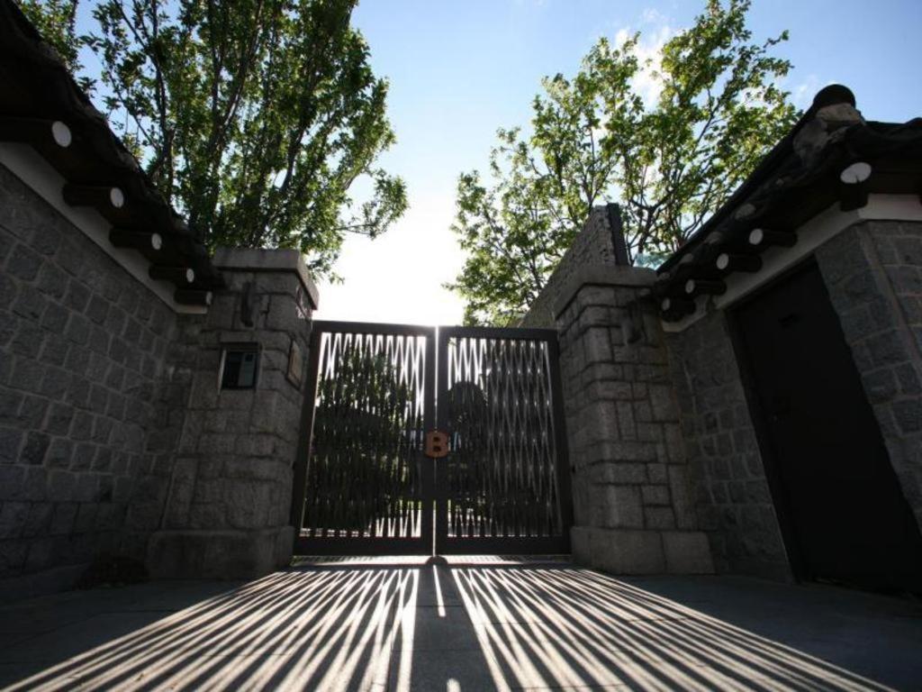 Bonum 1957 Hanok And Boutique Seoul Ngoại thất bức ảnh