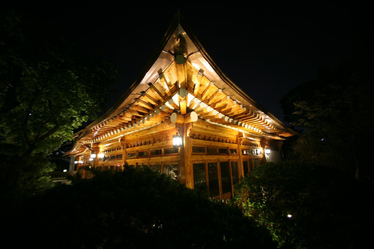 Bonum 1957 Hanok And Boutique Seoul Ngoại thất bức ảnh