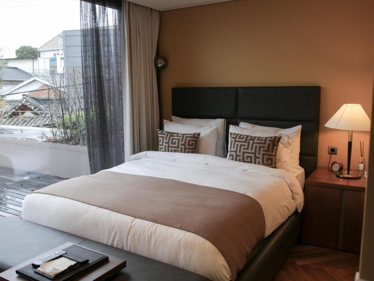 Bonum 1957 Hanok And Boutique Seoul Ngoại thất bức ảnh